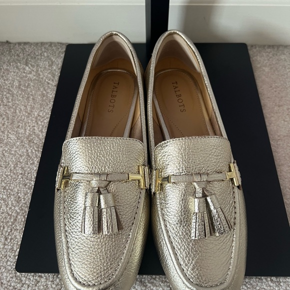 Talbots Gold Tassel Loafers - Picture 2 of 6